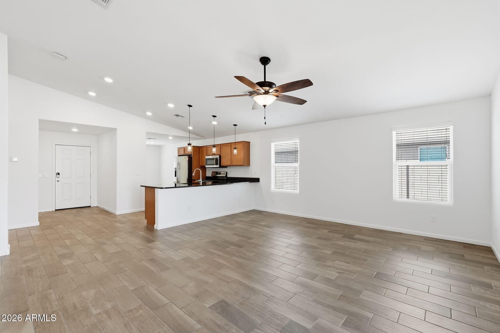 2356 E Dust Devil Drive, San Tan Valley, AZ 85143 — photo 5 of 38