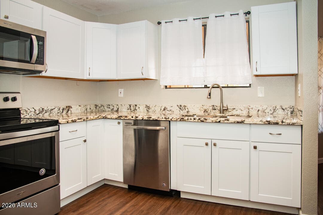 6550 N 47th Avenue 226, Glendale, AZ 85301 — photo 2 of 21