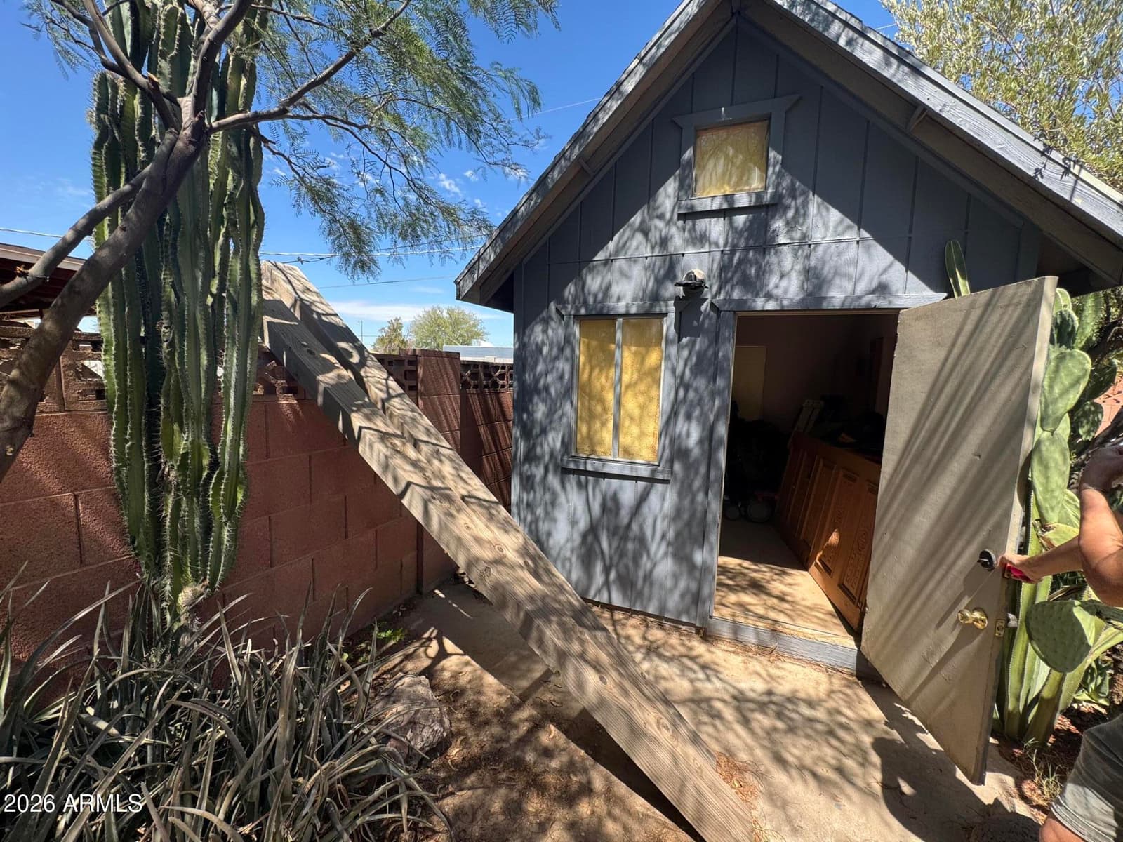 4002 W San Juan Avenue, Phoenix, AZ 85019 — photo 39 of 42