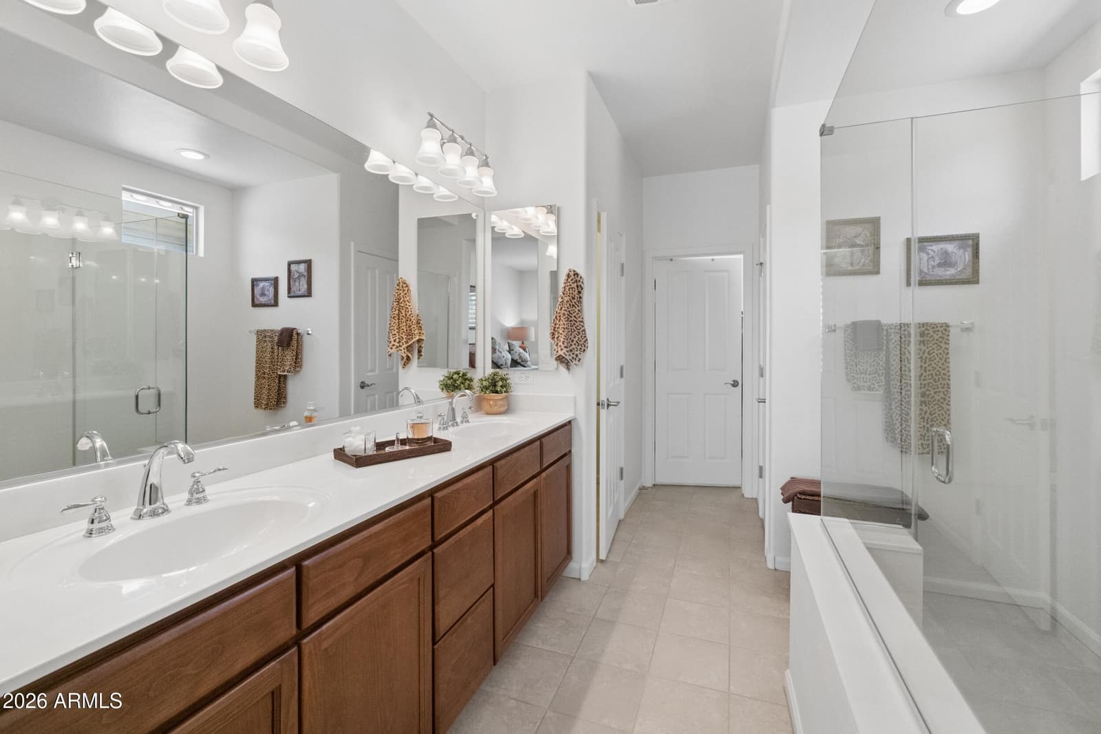 16339 W Piccadilly Road, Goodyear, AZ 85395 — photo 14 of 34