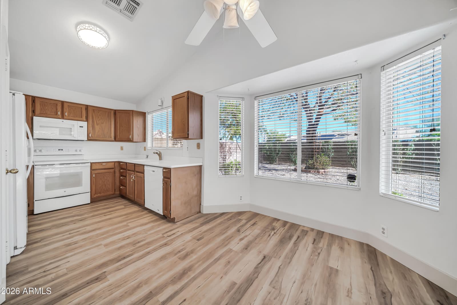 20473 N 105th Avenue, Peoria, AZ 85382 — photo 7 of 54