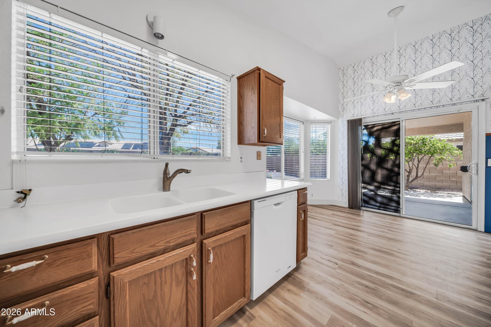 20473 N 105th Avenue, Peoria, AZ 85382 — photo 8 of 54