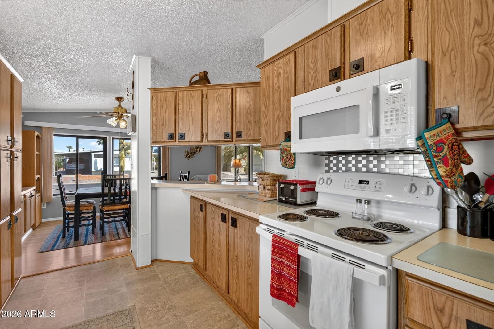 3806 N South Dakota Avenue, Florence, AZ 85132 — photo 10 of 35