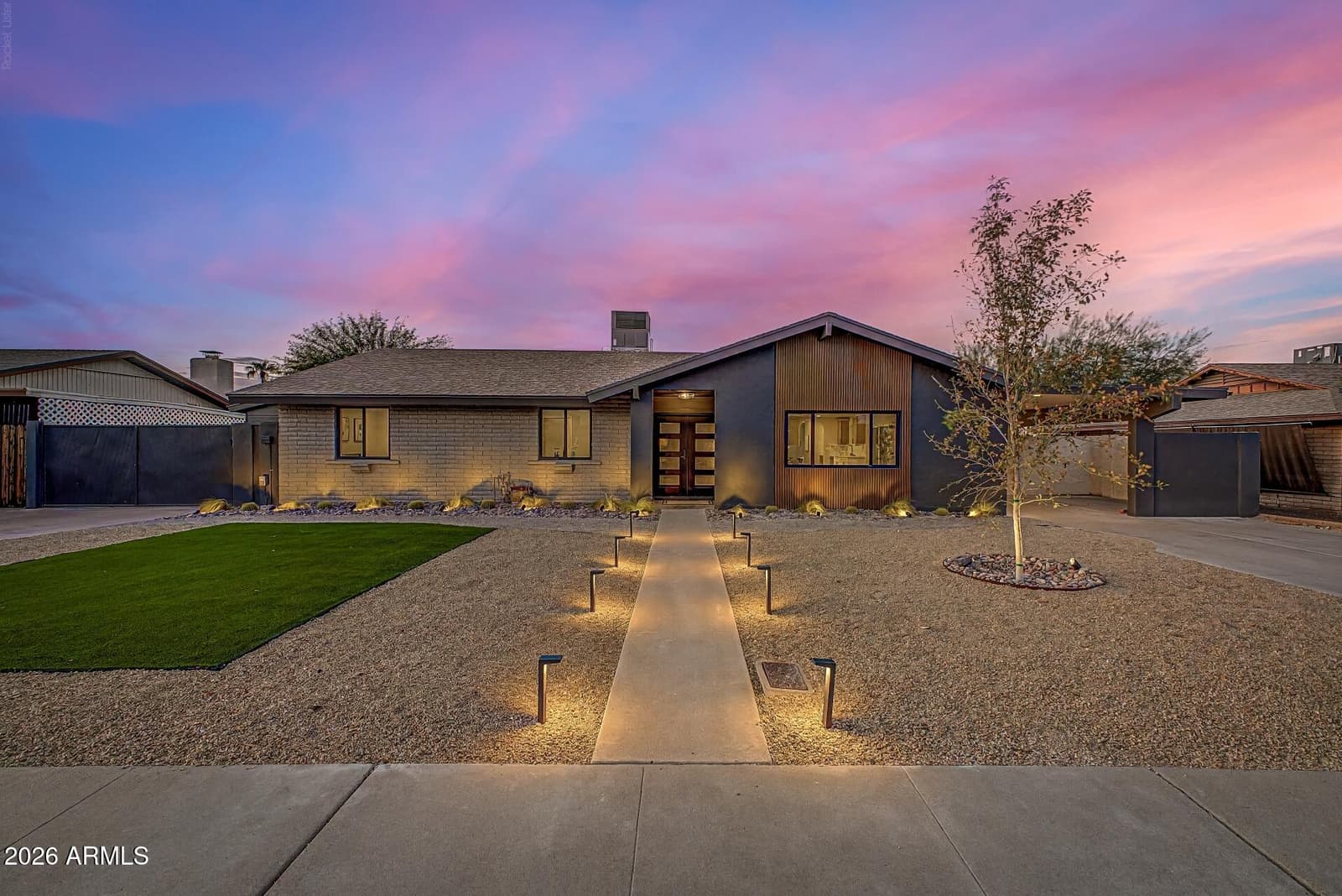 2808 E Lupine Avenue, Phoenix, AZ 85028 — photo 1 of 63