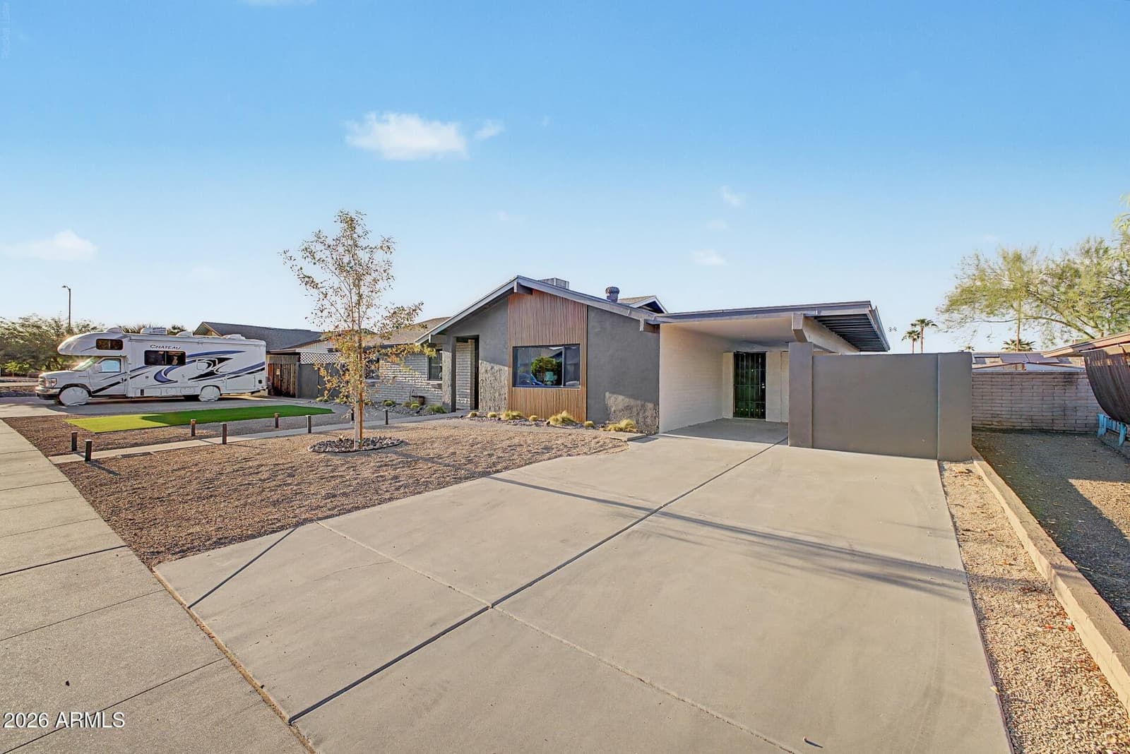 2808 E Lupine Avenue, Phoenix, AZ 85028 — photo 10 of 63