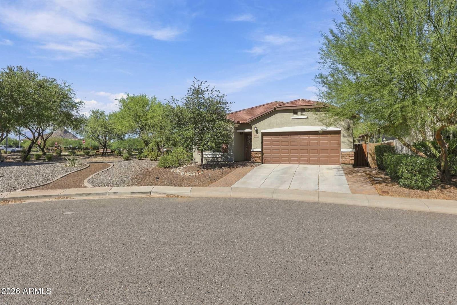 5440 W Yearling Road, Phoenix, AZ 85083 — photo 3 of 61