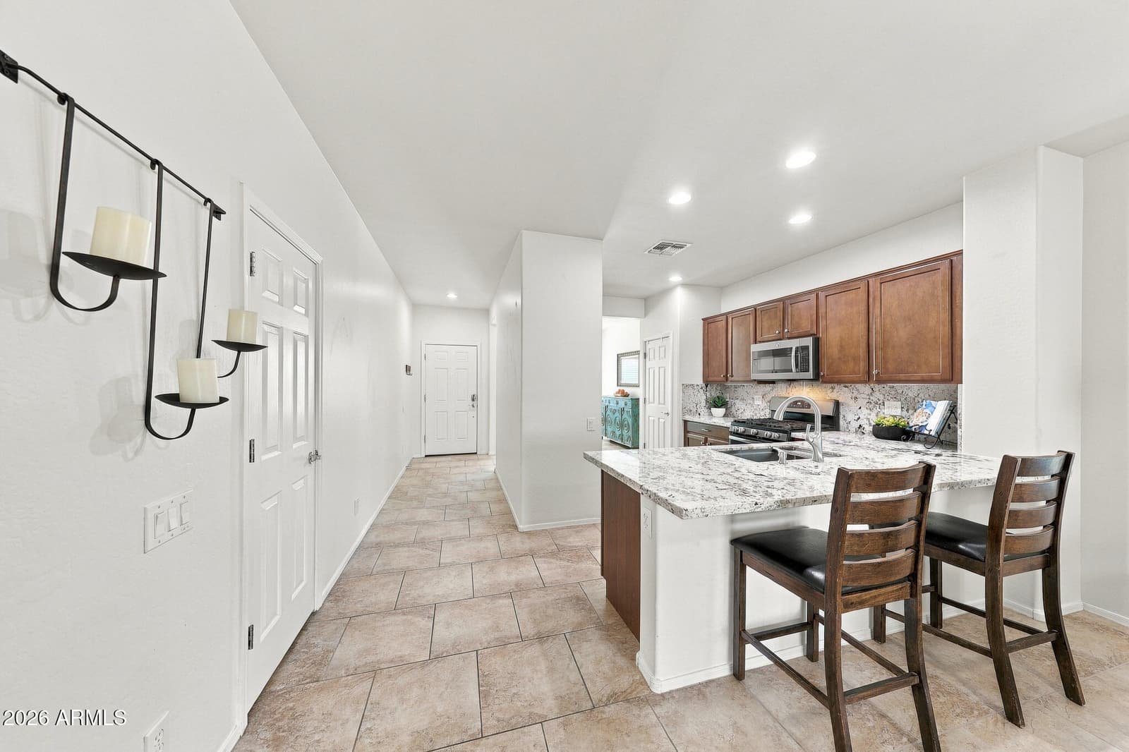 5440 W Yearling Road, Phoenix, AZ 85083 — photo 8 of 61