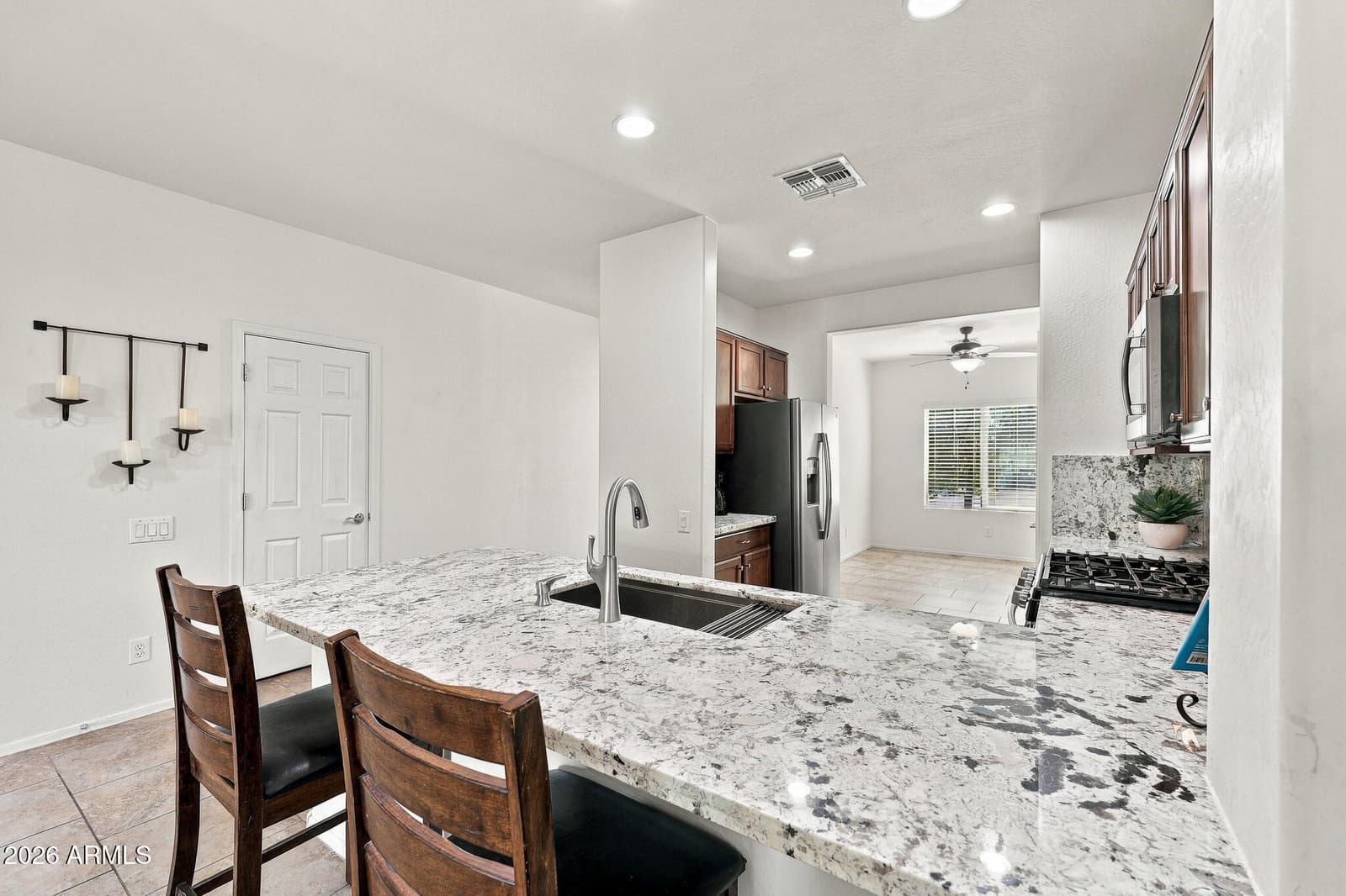5440 W Yearling Road, Phoenix, AZ 85083 — photo 9 of 61
