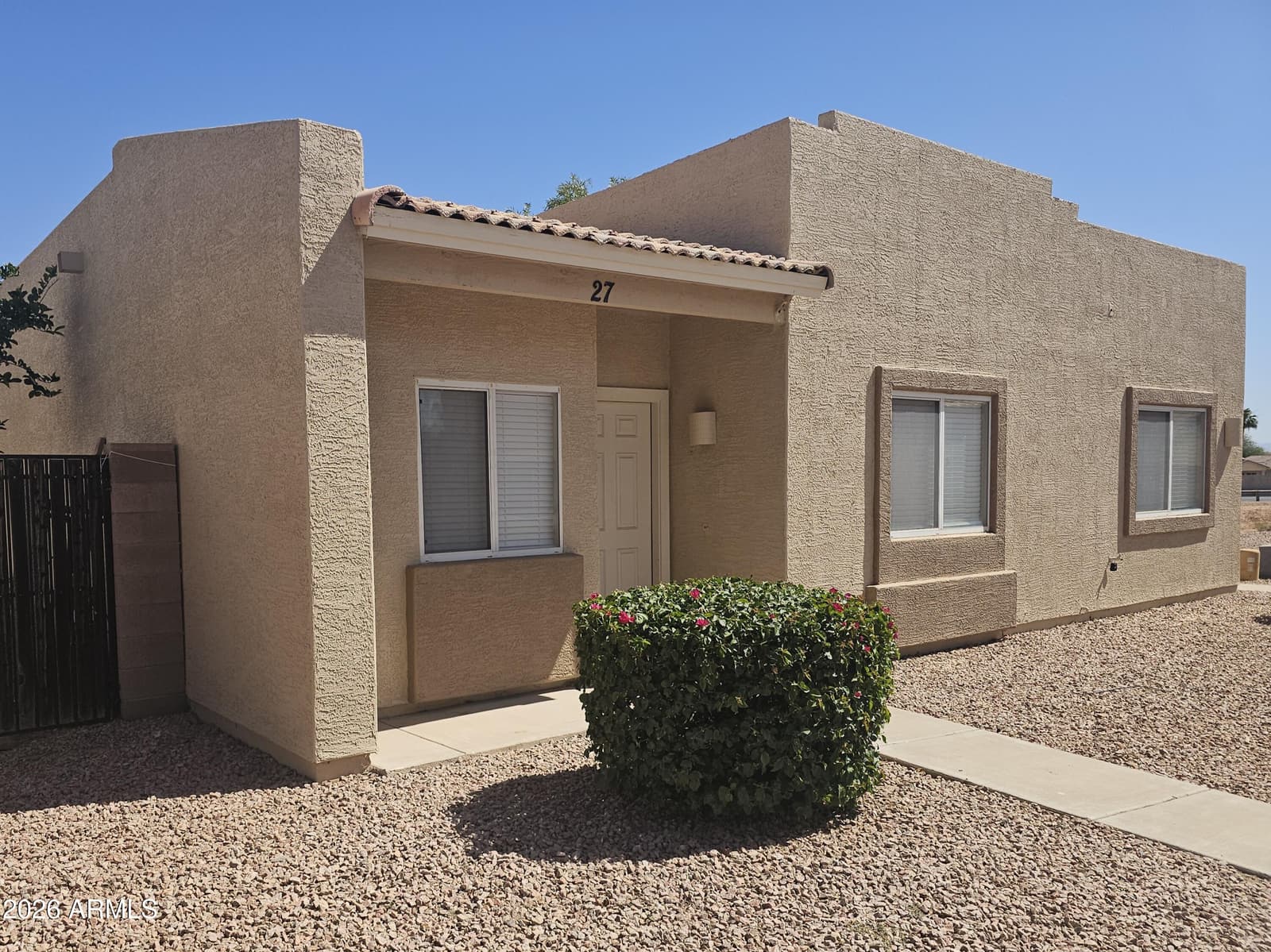 2300 E Magma Road Unit 27, San Tan Valley, AZ 85143 — photo 1 of 22