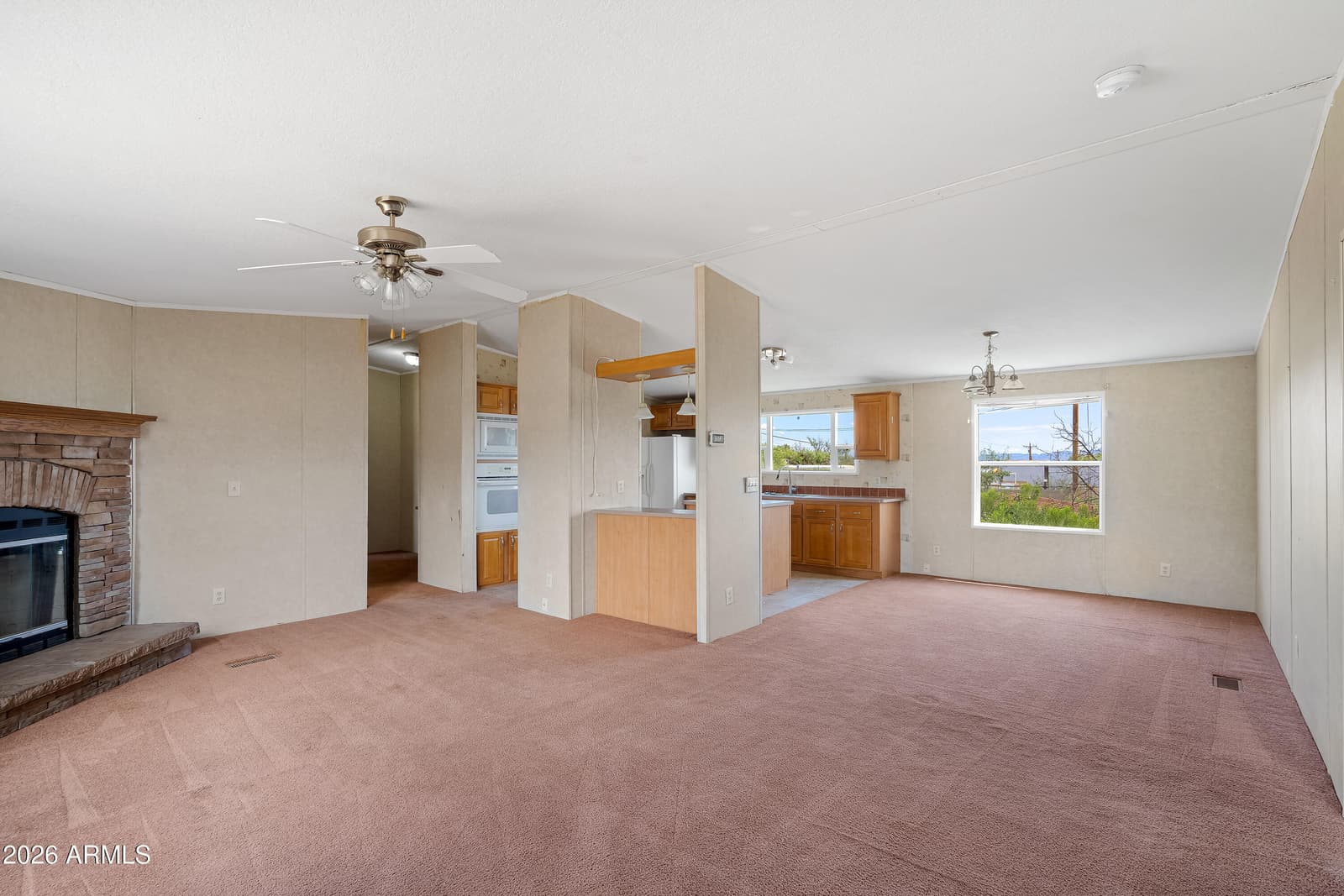 4651 S San Pedro Avenue, Sierra Vista, AZ 85650 — photo 5 of 30