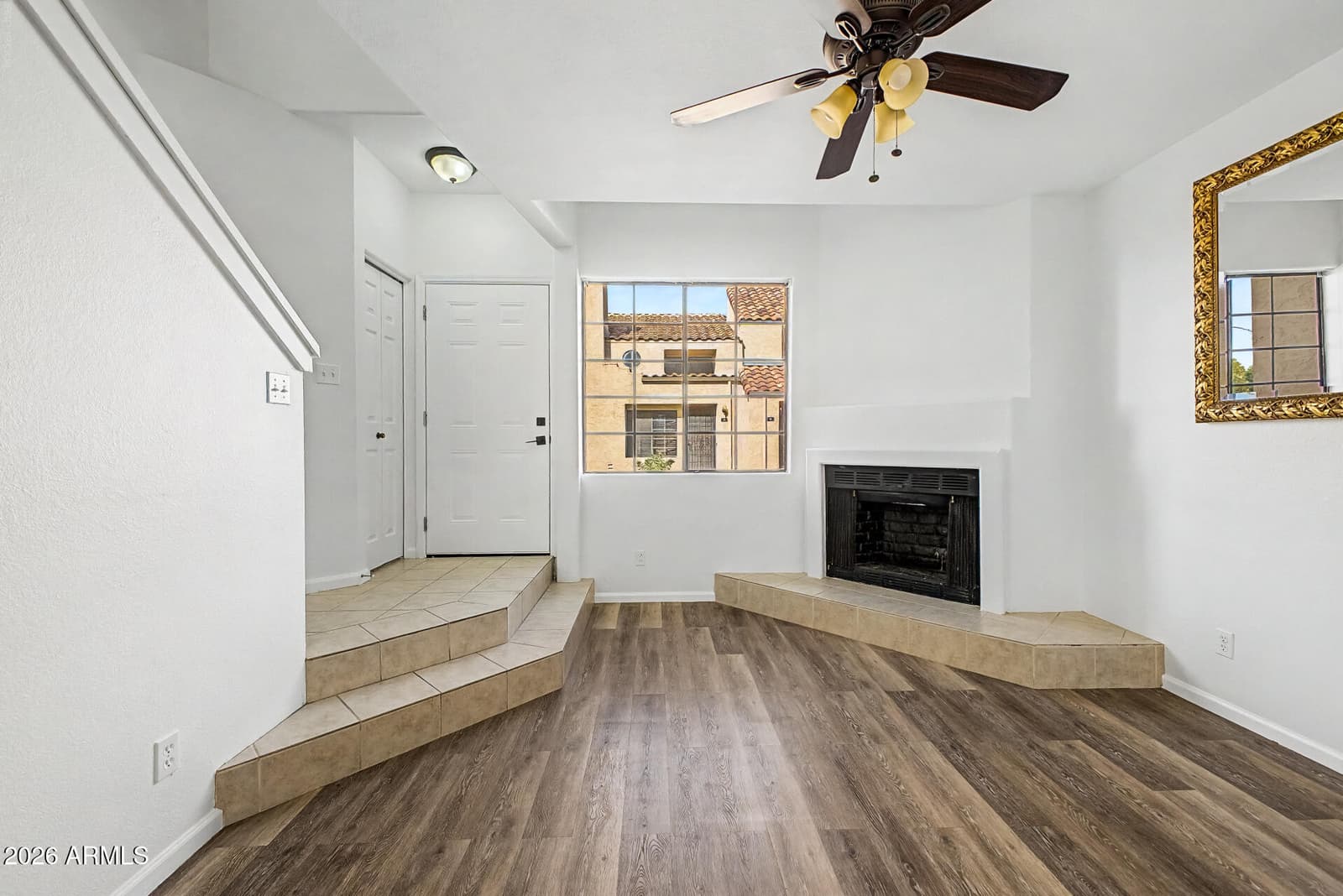 1025 E Highland Avenue 32, Phoenix, AZ 85014 — photo 3 of 19