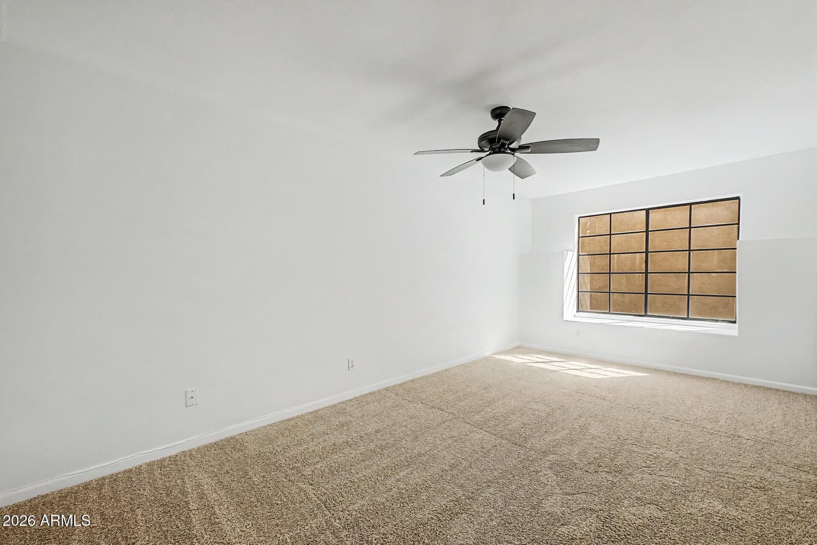 1025 E Highland Avenue 32, Phoenix, AZ 85014 — photo 9 of 19