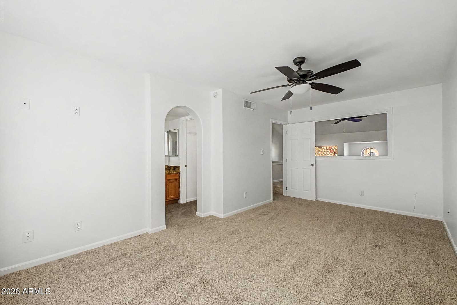 1025 E Highland Avenue 32, Phoenix, AZ 85014 — photo 10 of 19