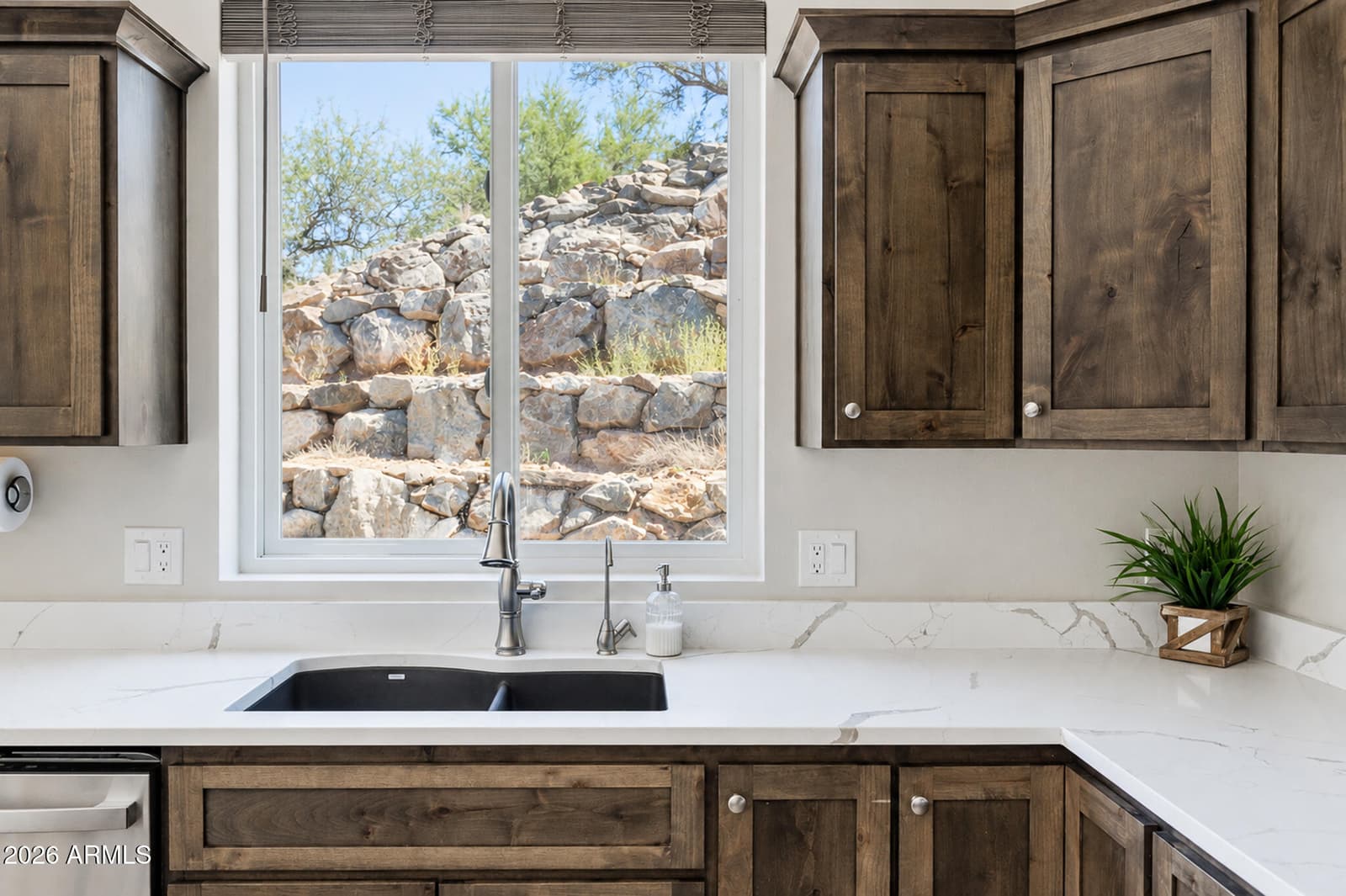 375 Kindra Heights Road, Cottonwood, AZ 86326 — photo 12 of 57