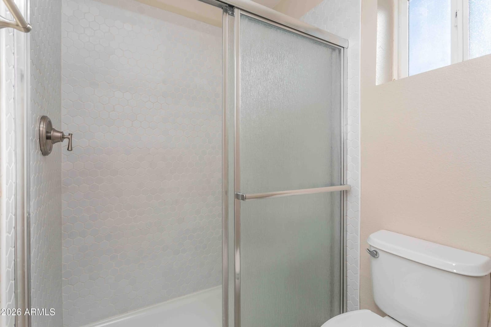 3658 W Aire Libre Avenue, Phoenix, AZ 85053 — photo 16 of 34