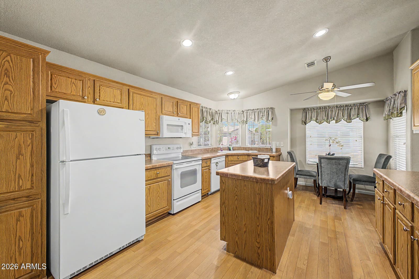 2208 W Baseline Avenue 3, Apache Junction, AZ 85120 — photo 14 of 32