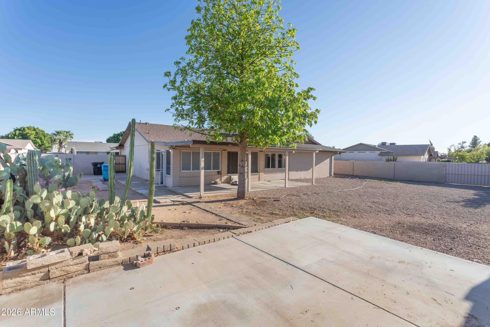 3658 W Aire Libre Avenue, Phoenix, AZ 85053 — photo 23 of 34