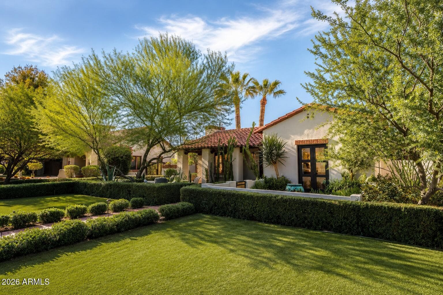 61 W Wilshire Drive, Phoenix, AZ 85003 — photo 2 of 62