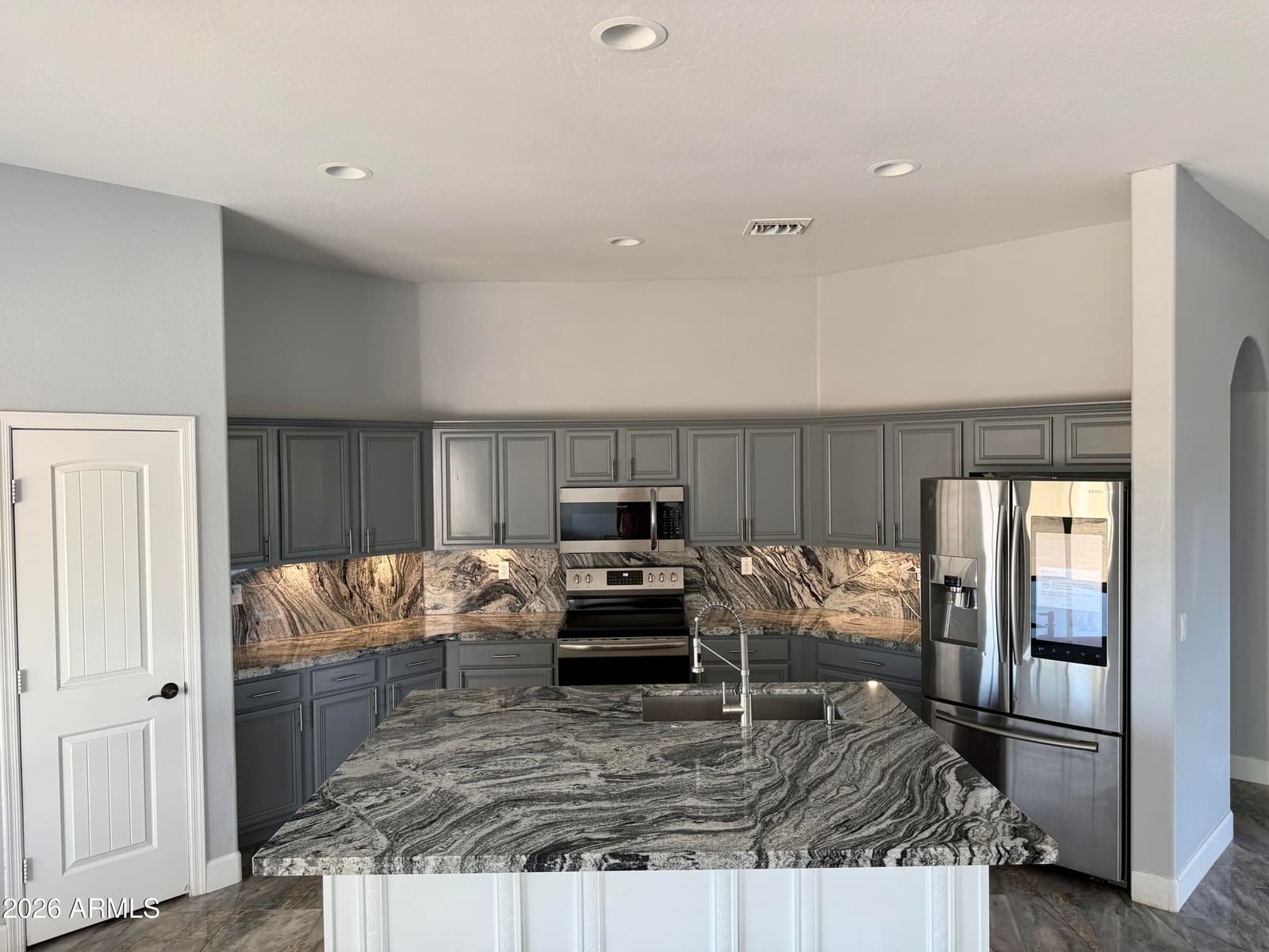 27824 N 256th Avenue, Wittmann, AZ 85361 — photo 8 of 17
