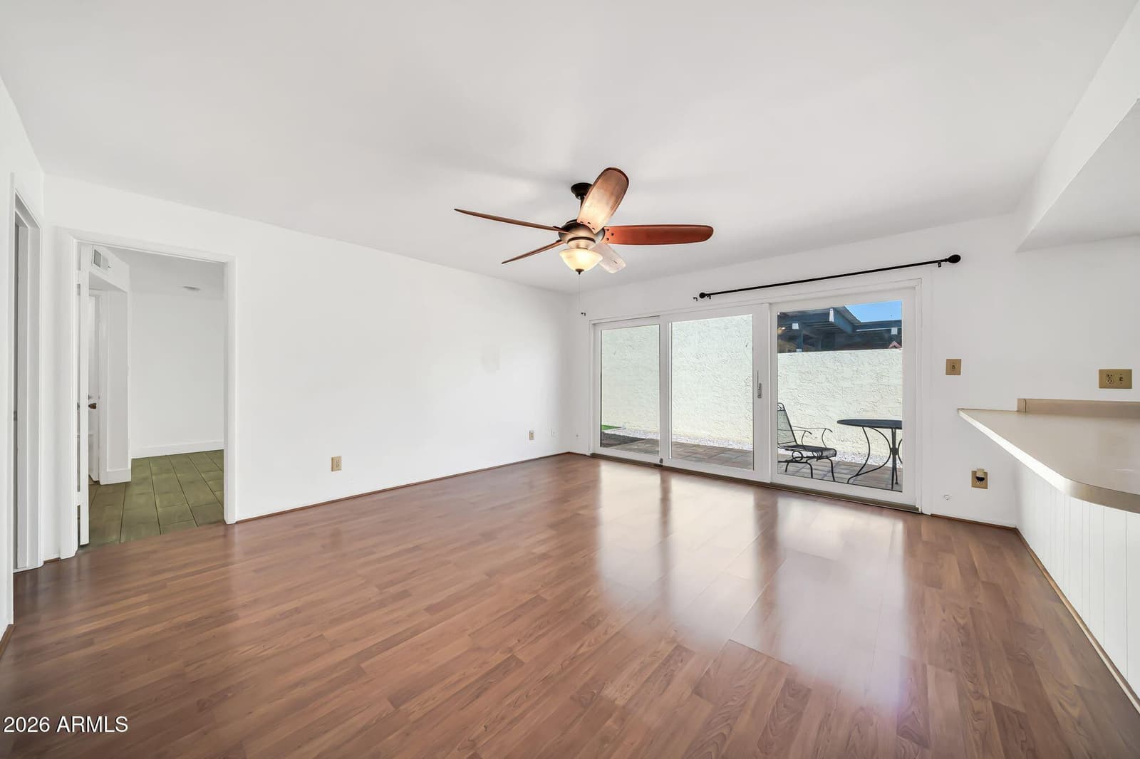 6209 N 22nd Drive, Phoenix, AZ 85015 — photo 7 of 32