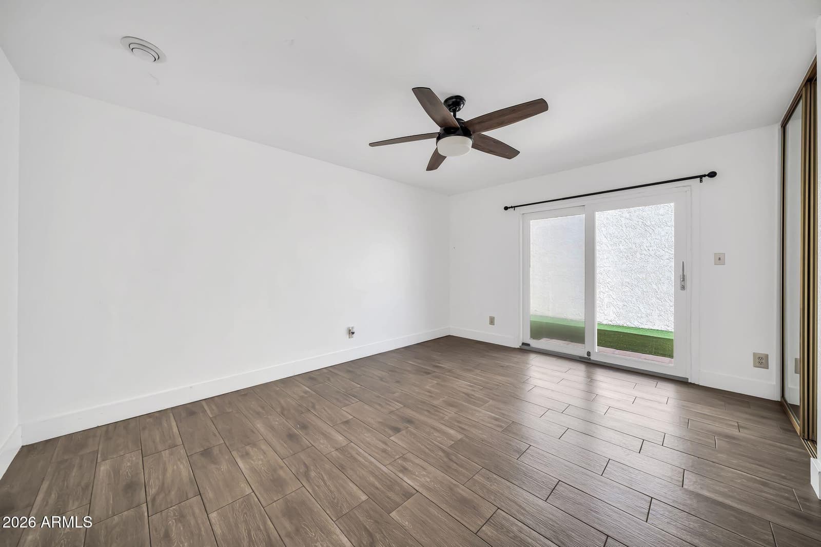 6209 N 22nd Drive, Phoenix, AZ 85015 — photo 17 of 32
