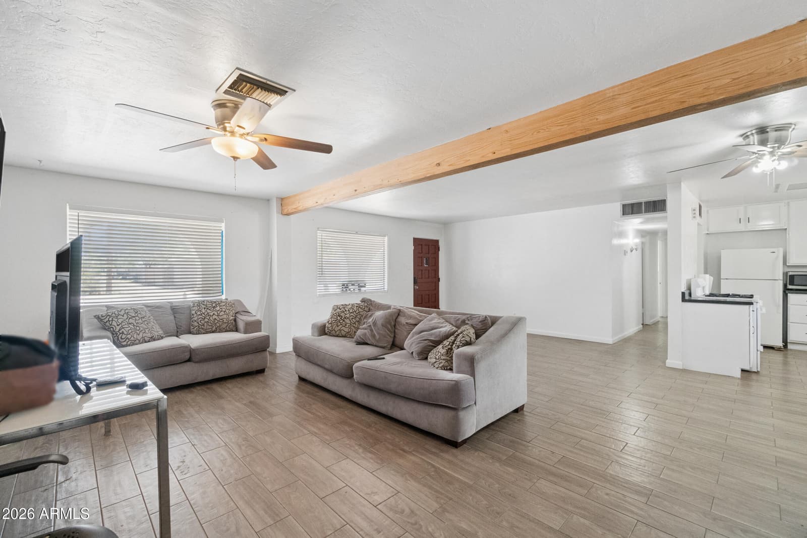 5624 N 30th Drive, Phoenix, AZ 85017 — photo 5 of 18