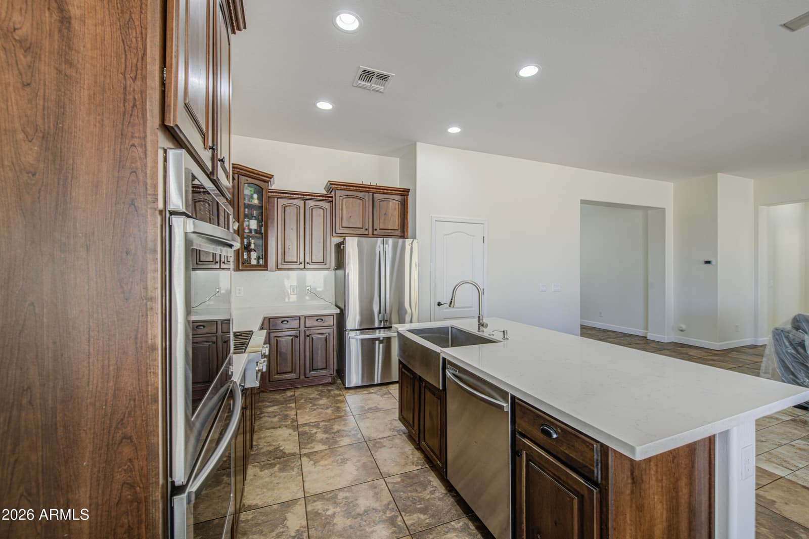 128 E Caribbean Drive, Casa Grande, AZ 85122 — photo 13 of 44