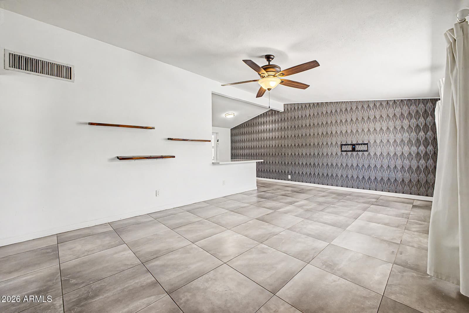 1521 W Campbell Avenue, Phoenix, AZ 85015 — photo 7 of 68