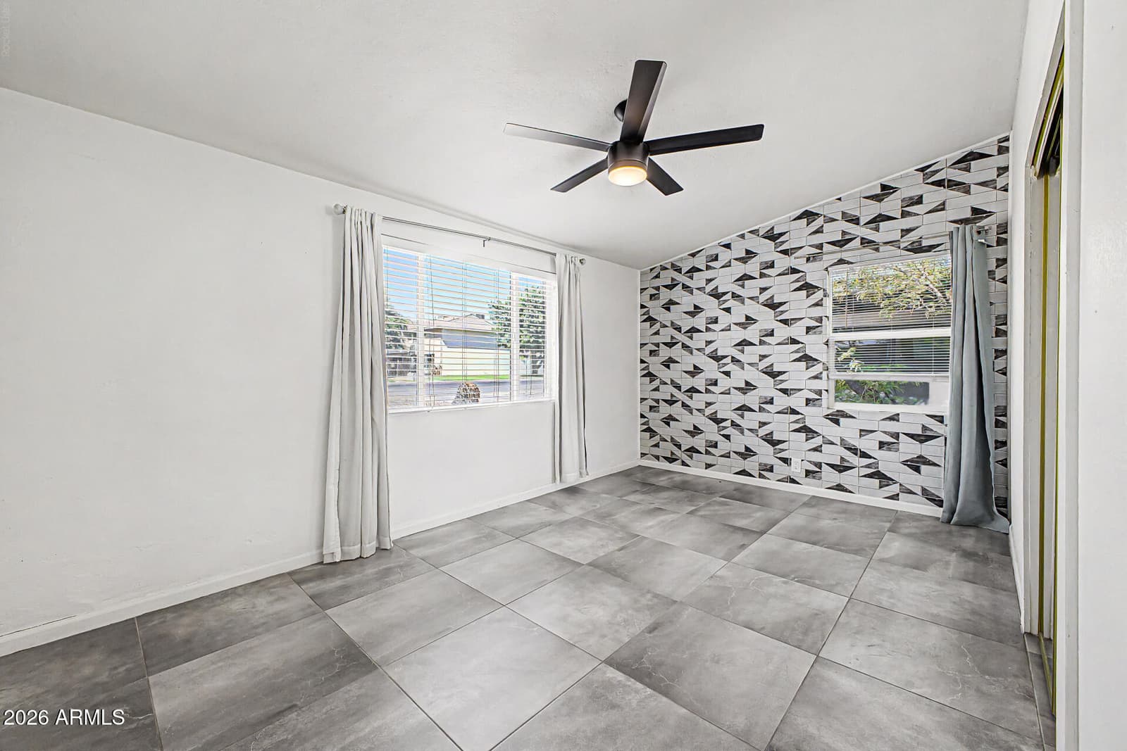 1521 W Campbell Avenue, Phoenix, AZ 85015 — photo 43 of 68