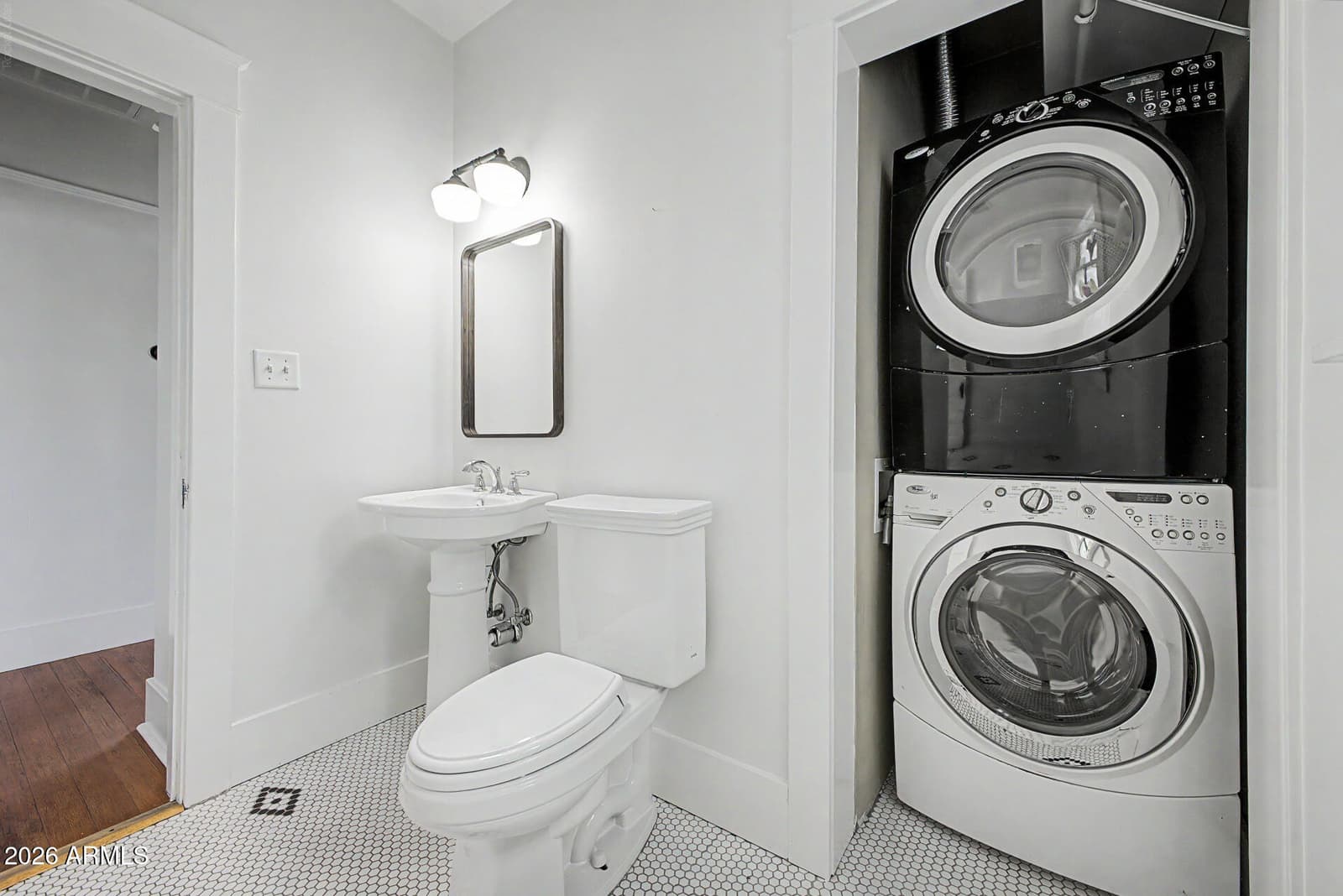 515 W Lynwood Street, Phoenix, AZ 85003 — photo 15 of 51