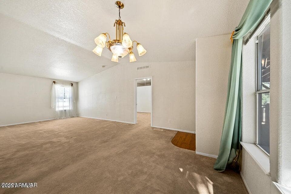 2421 W Thornton Road, Show Low, AZ 85901 — photo 10 of 48