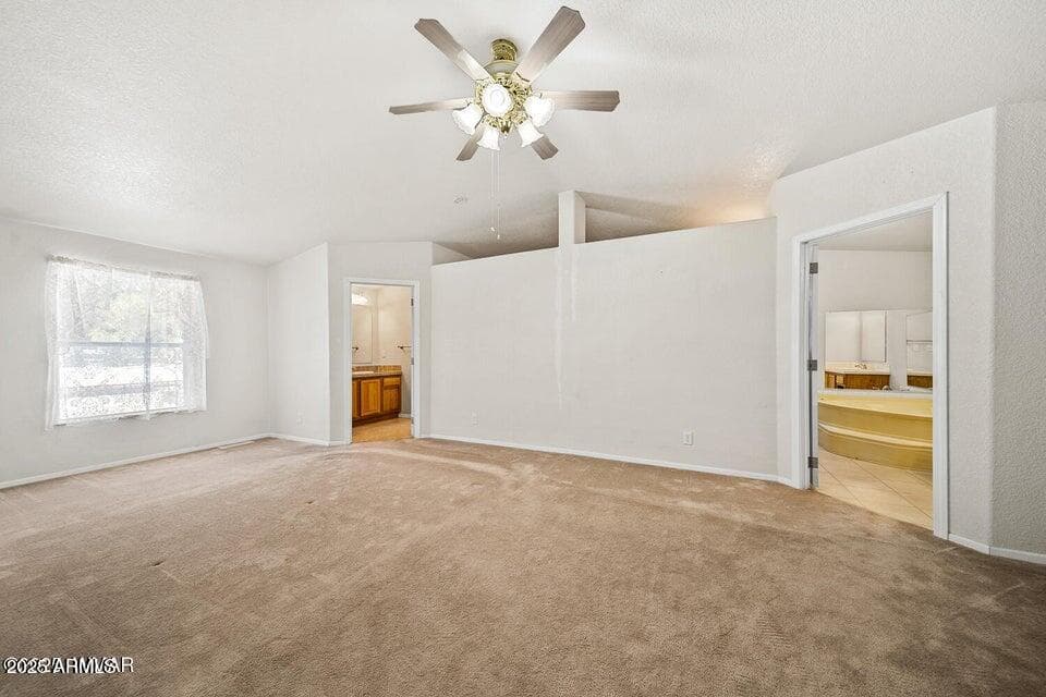2421 W Thornton Road, Show Low, AZ 85901 — photo 19 of 48