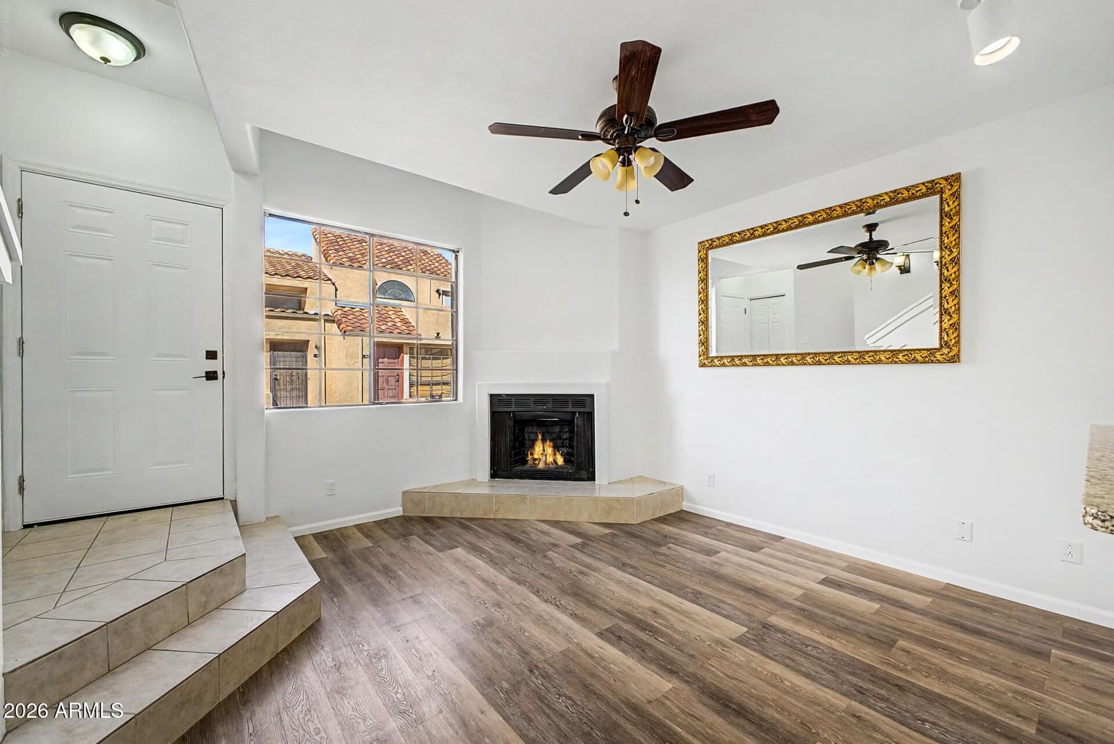 1025 E Highland Avenue 32, Phoenix, AZ 85014 — photo 5 of 19