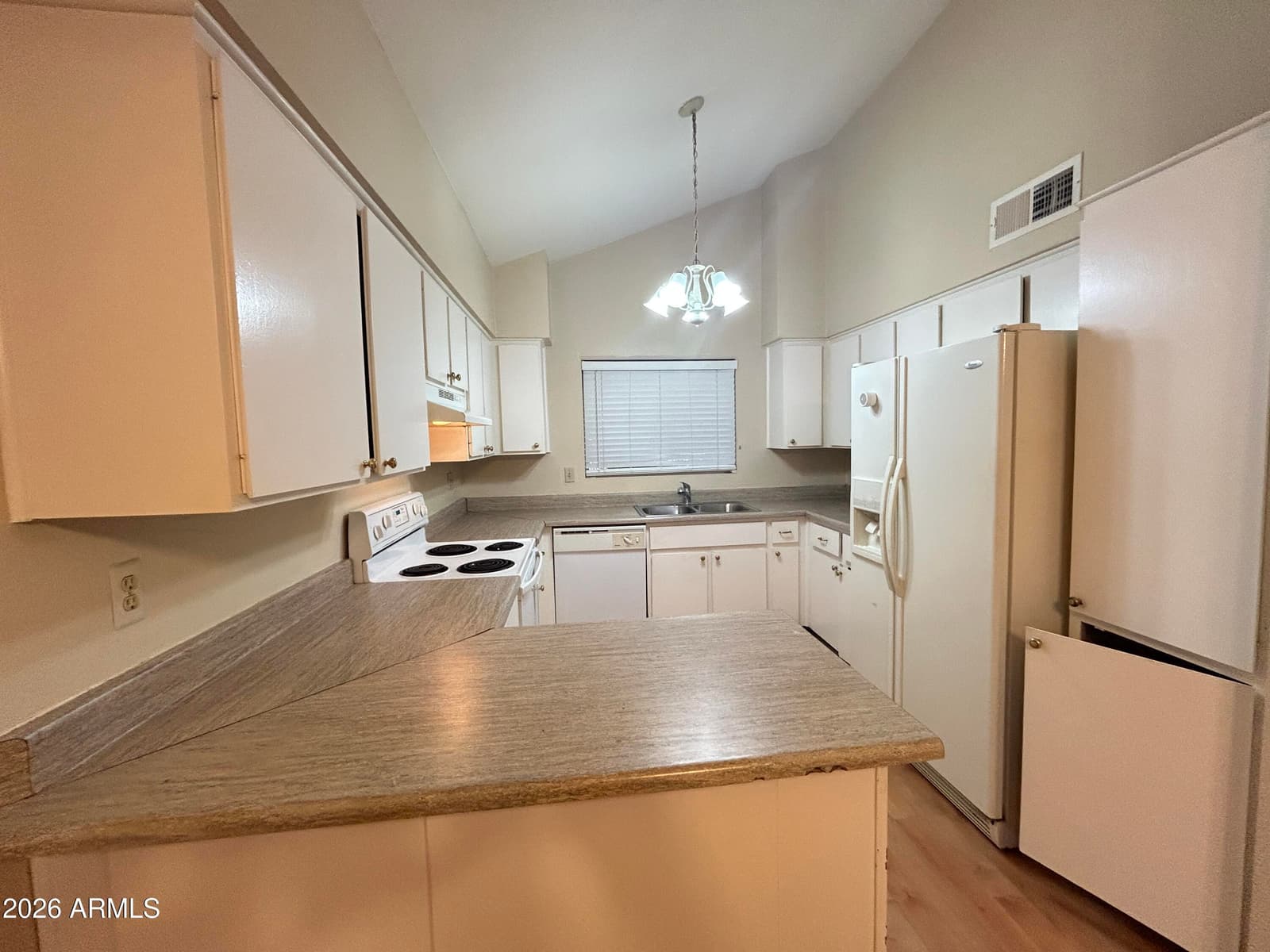 11401 N 30th Avenue, Phoenix, AZ 85029 — photo 7 of 18