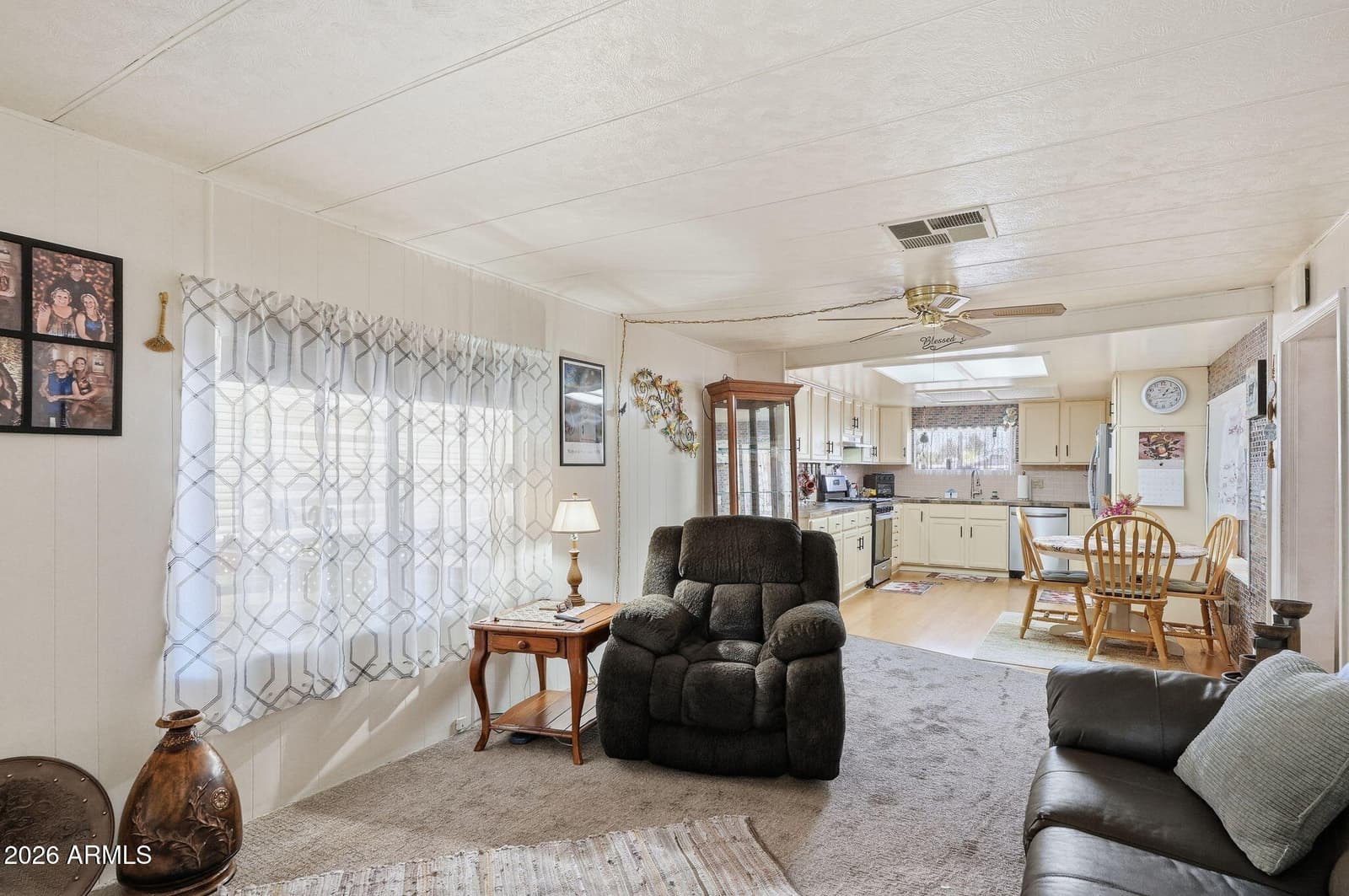 17255 N 66th Drive, Glendale, AZ 85308 — photo 8 of 36