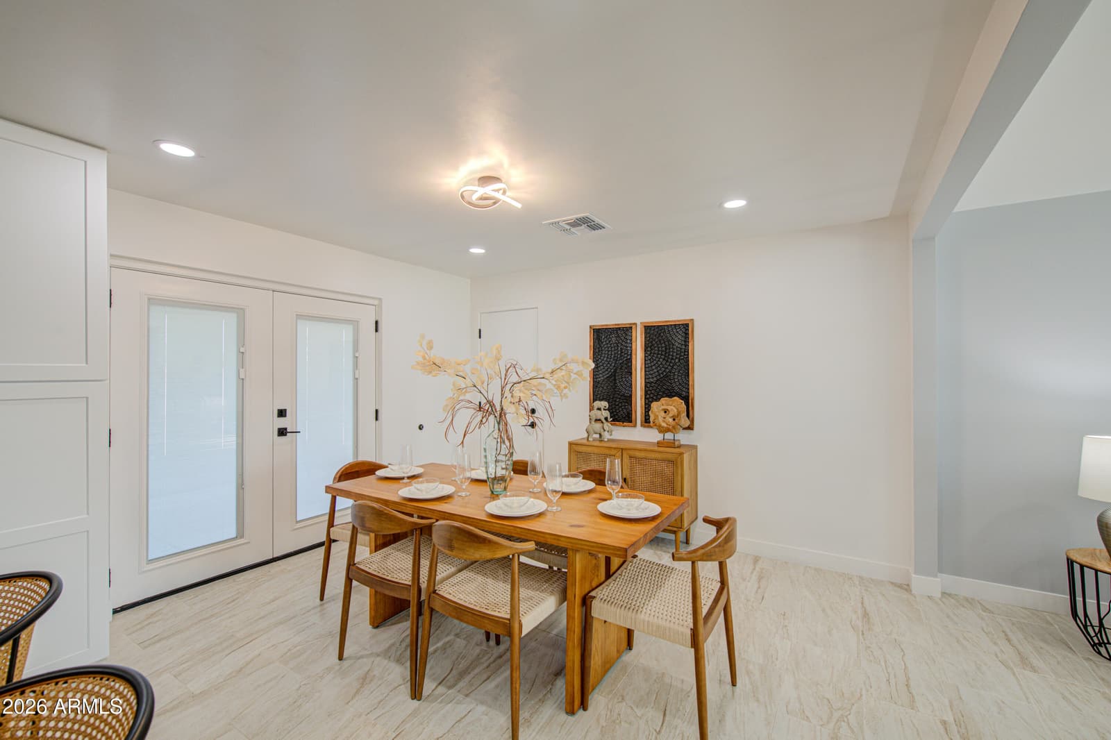 9043 N 16th Drive, Phoenix, AZ 85021 — photo 12 of 36