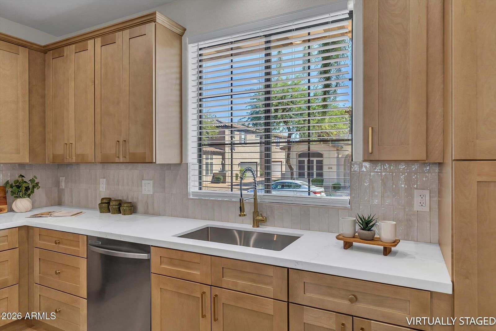2414 W Jake Haven, Phoenix, AZ 85085 — photo 11 of 45