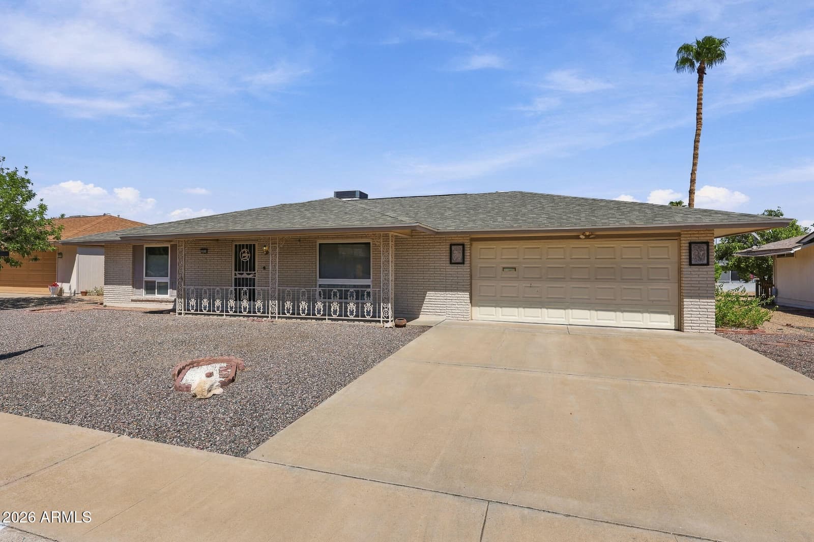 10210 W Twin Oaks Drive, Sun City, AZ 85351 — photo 7 of 29