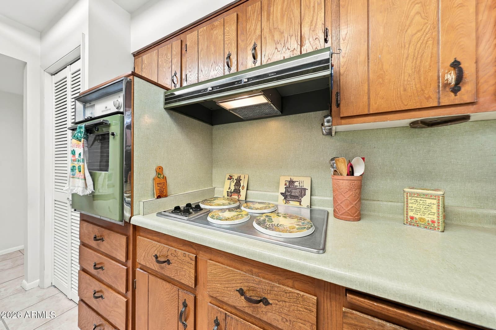 10210 W Twin Oaks Drive, Sun City, AZ 85351 — photo 11 of 29