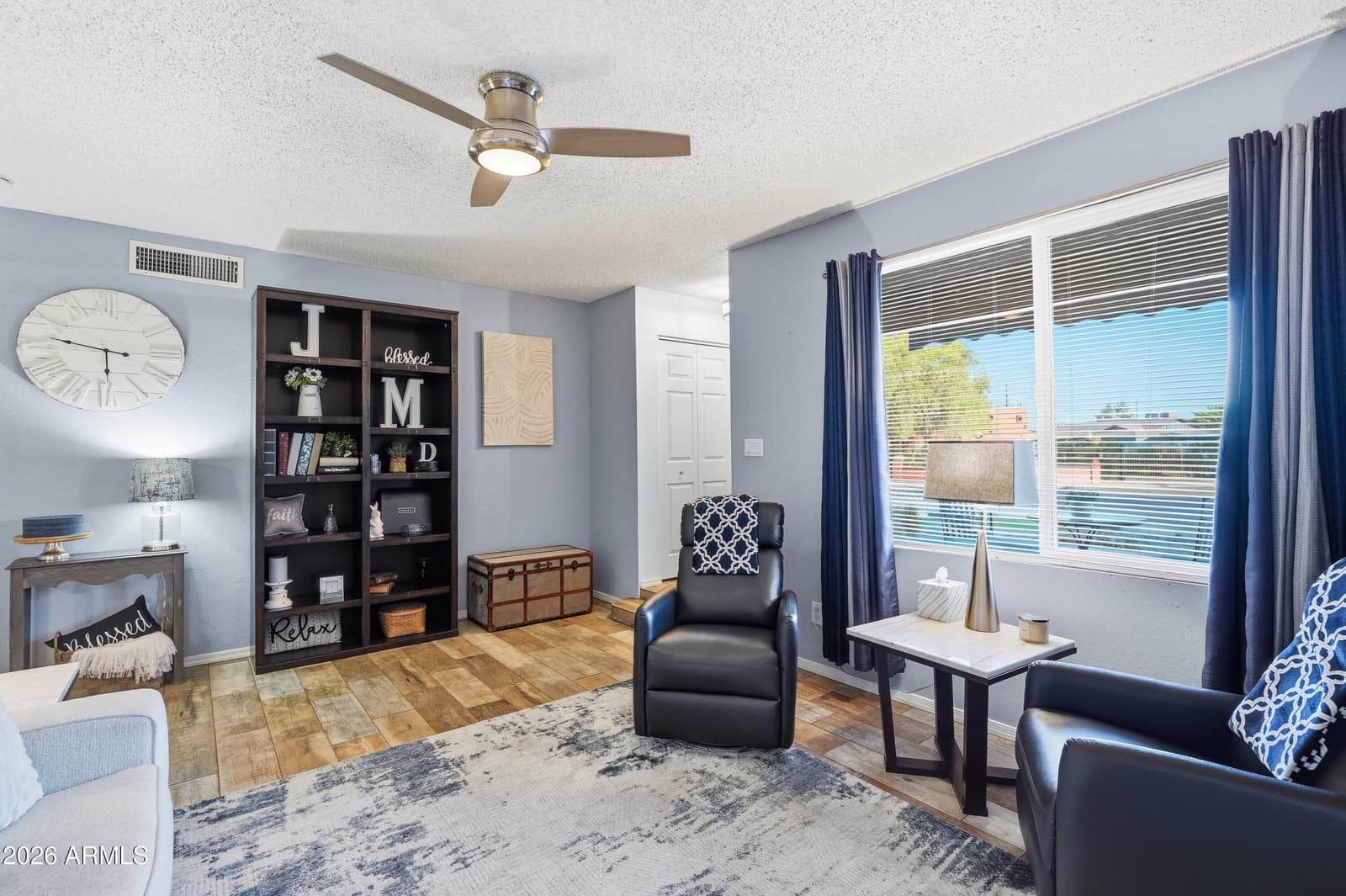 4336 W Sunnyside Avenue, Glendale, AZ 85304 — photo 14 of 72