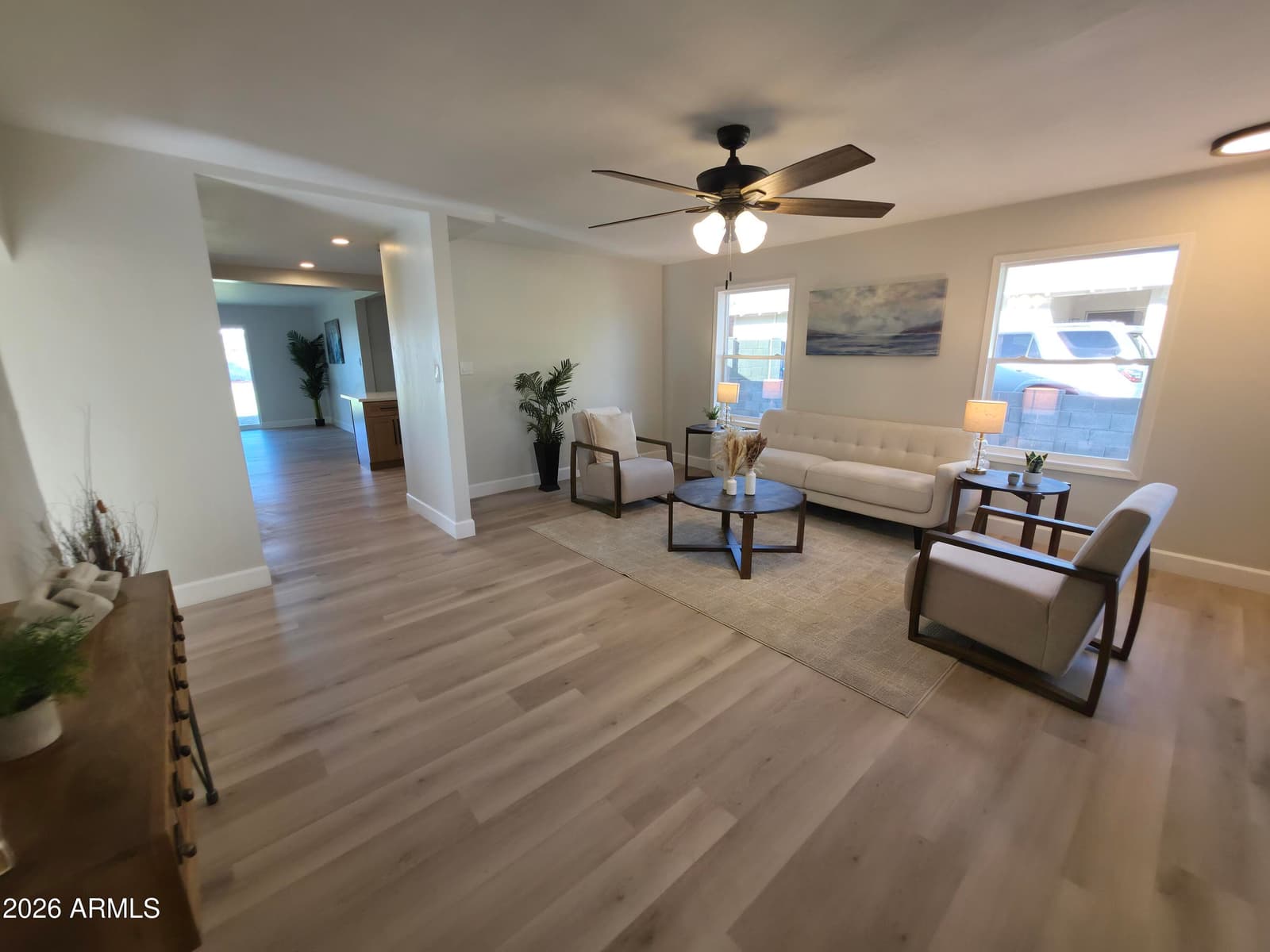 2710 E Amelia Avenue, Phoenix, AZ 85016 — photo 1 of 19