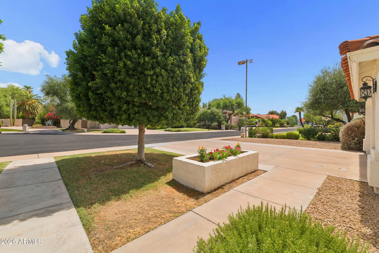 10536 N 96th Place, Scottsdale, AZ 85258 — photo 11 of 113