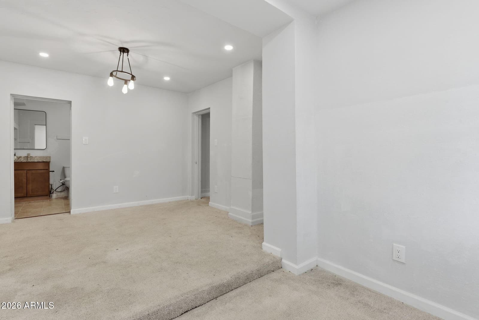 270 S Sutherland Street, Globe, AZ 85501 — photo 18 of 33