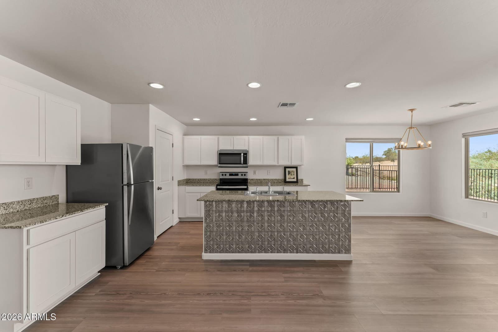 18 W Monte Cristo Drive, Wickenburg, AZ 85390 — photo 8 of 40