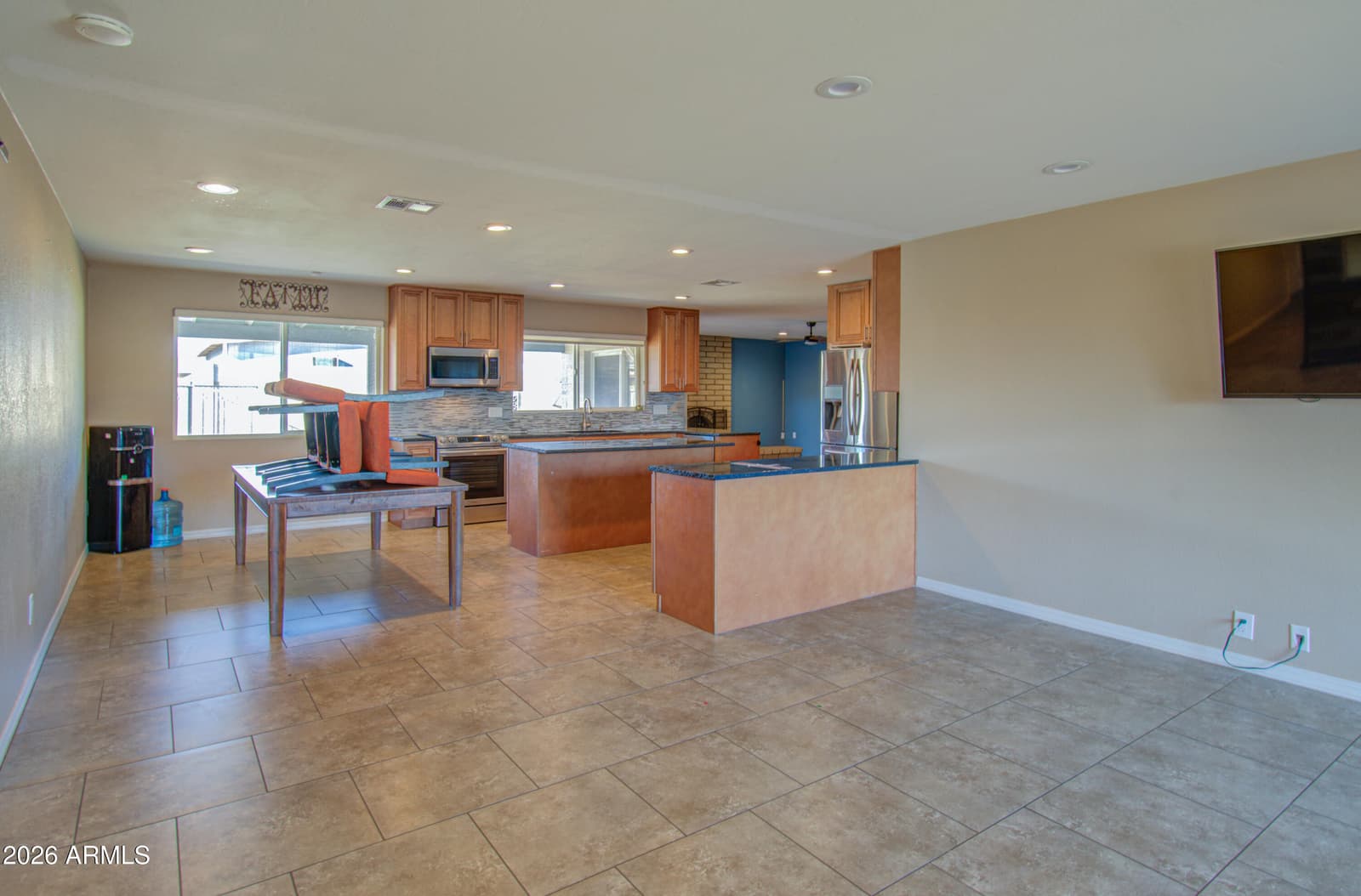 3202 W McRae Way, Phoenix, AZ 85027 — photo 7 of 37