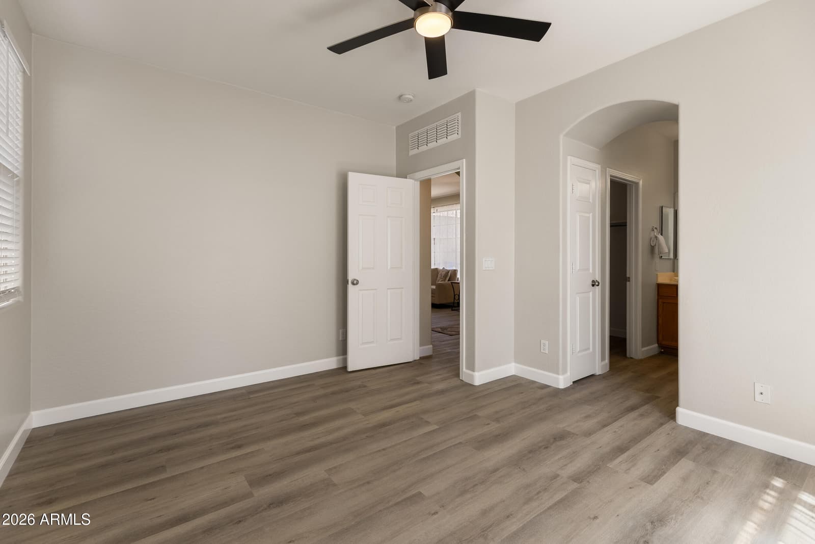7236 E Norwood Street, Mesa, AZ 85207 — photo 10 of 33