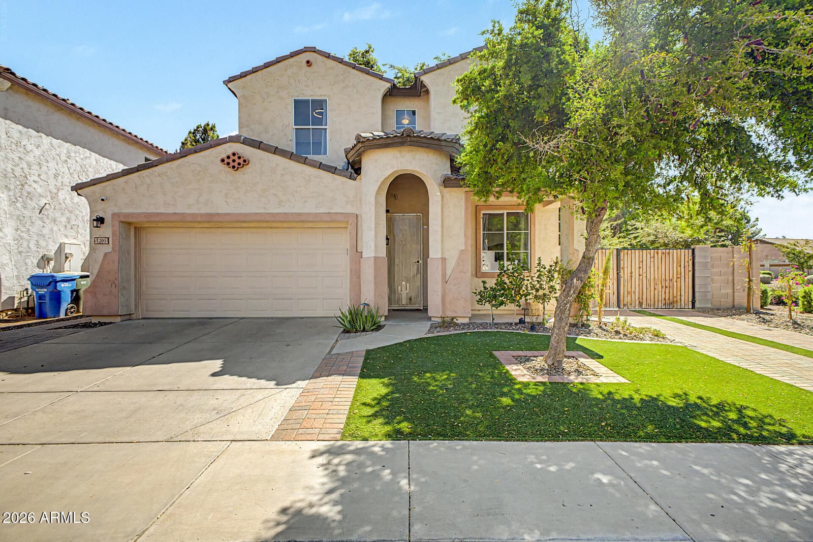 1205 E Chambers Street, Phoenix, AZ 85040 — photo 2 of 34
