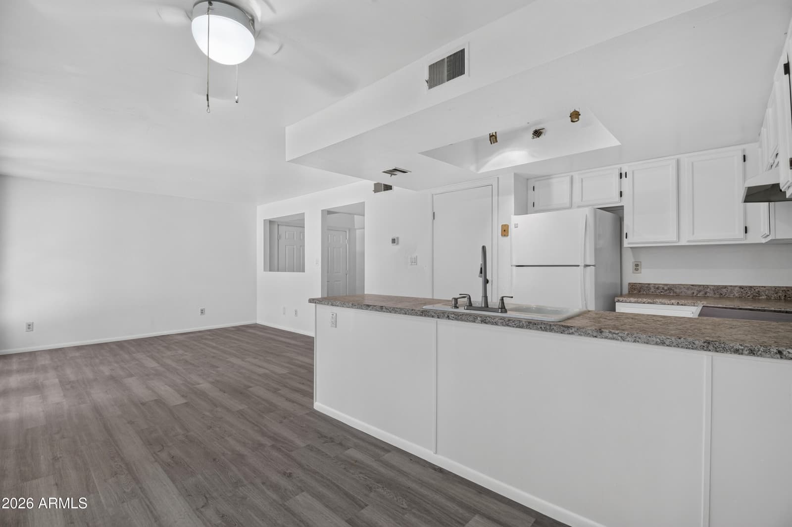 18811 N 19th Avenue 1024, Phoenix, AZ 85027 — photo 7 of 26