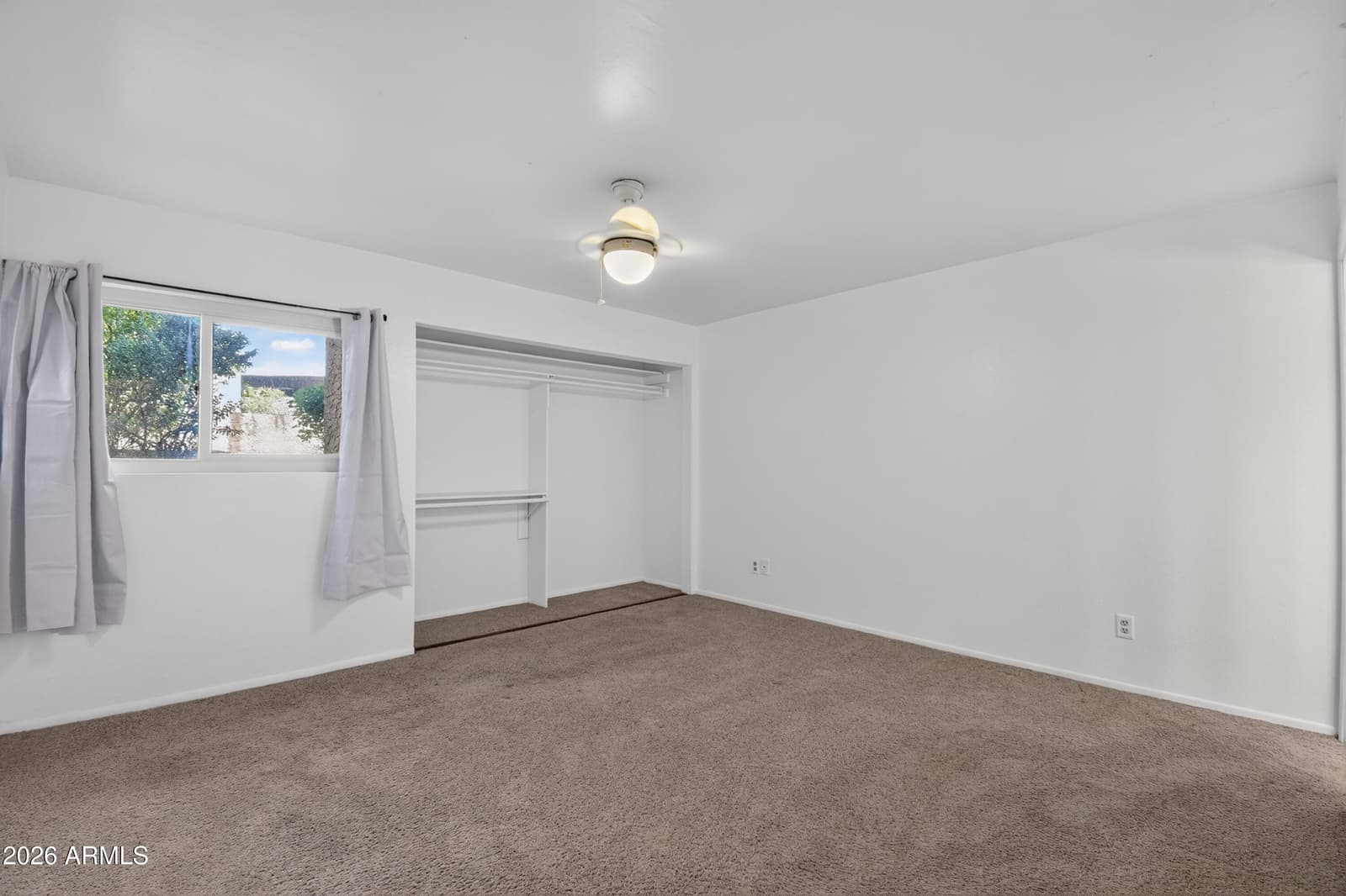 18811 N 19th Avenue 1024, Phoenix, AZ 85027 — photo 11 of 26