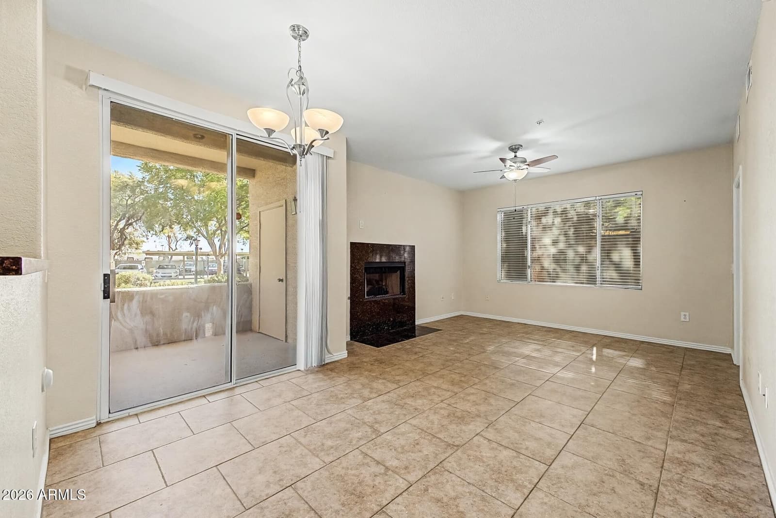 2929 W Yorkshire Drive 1120, Phoenix, AZ 85027 — photo 6 of 49